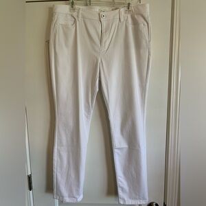 Jjill NEW with tags Authentic Fit Slim Ankle jean - white. Size 16